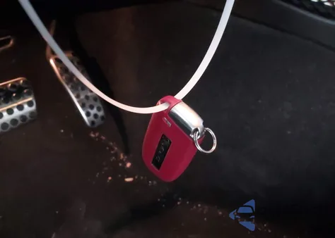 2023 Dodge Challenger Sxt z USA, uszkodzony, nr VIN 2C3CDZAGXPH693171